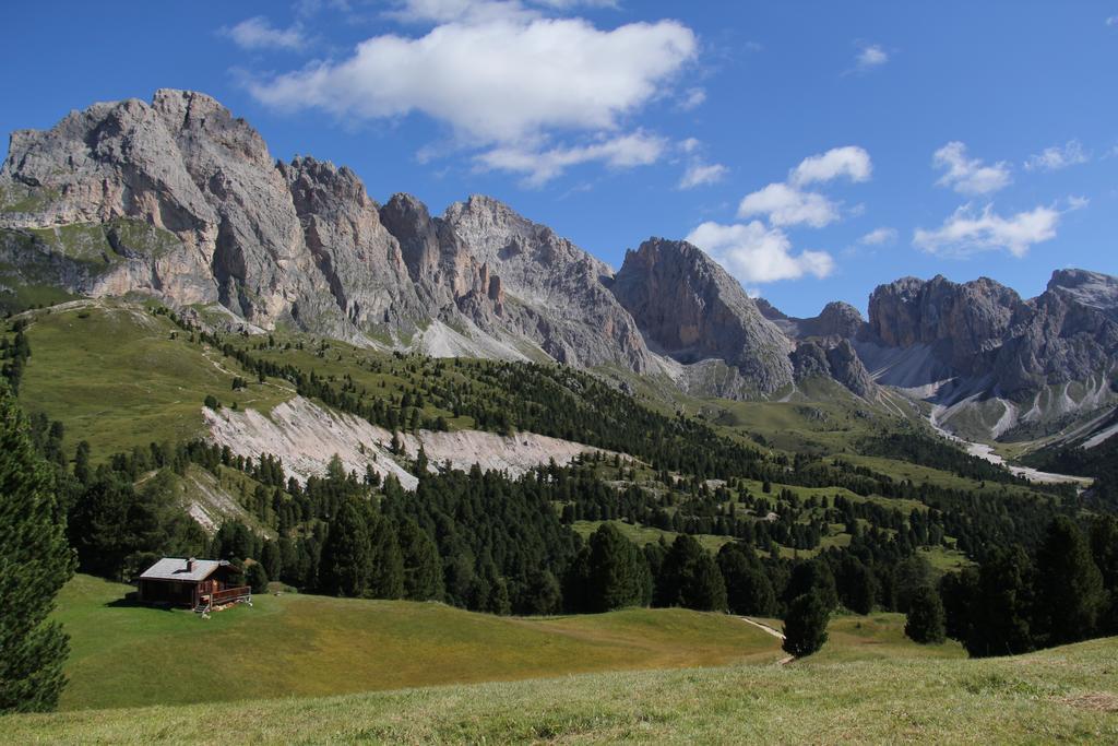 Apartments Vaiolet Santa Cristina Val Gardena Extérieur photo